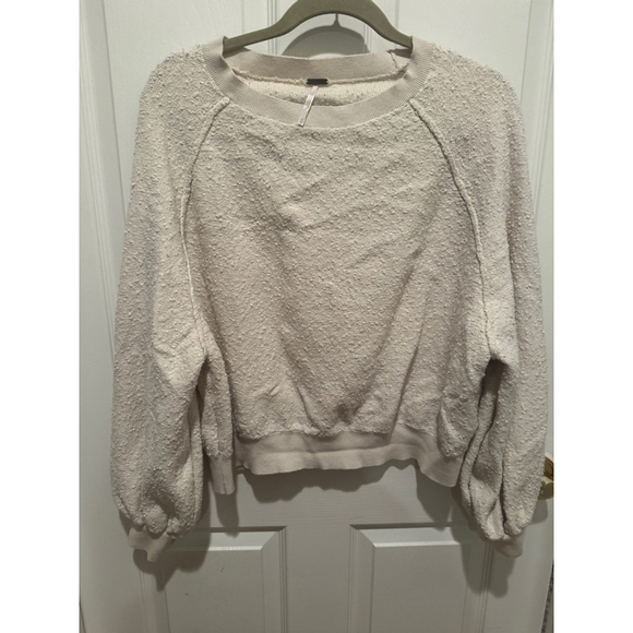 Free People Tops - Free People Cream Pullover Sweater Women's Size Medium